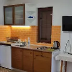 Mala Kuca Kraj Mora 公寓